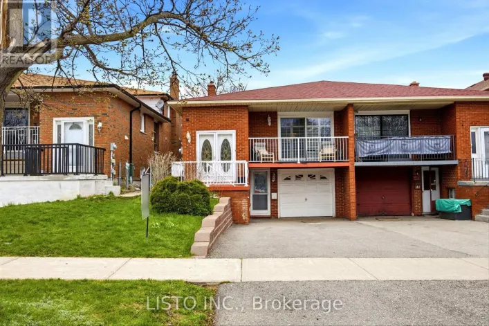 43 ROBBINSTONE DRIVE, Toronto