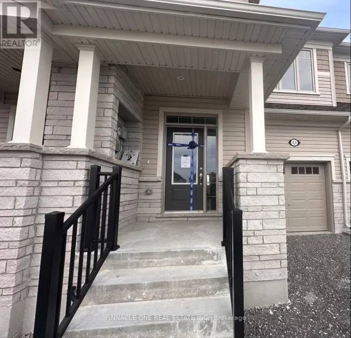 43 SANDERSON DRIVE, Kawartha Lakes