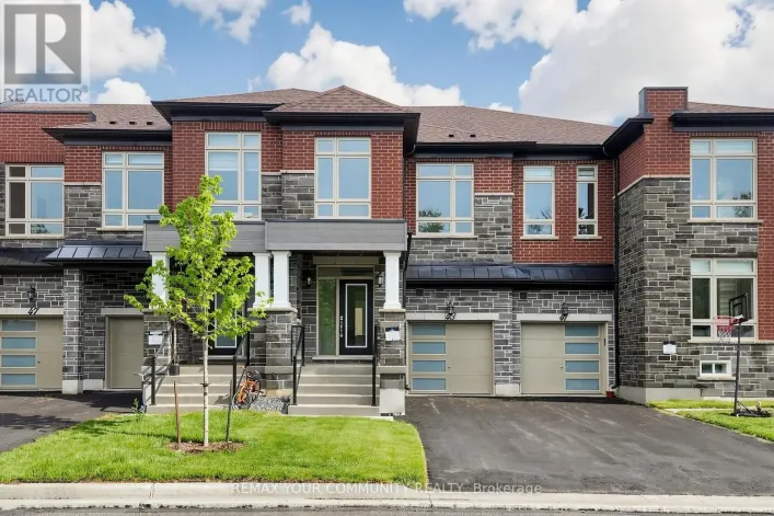 43 SCHMELTZER CRESCENT, Richmond Hill