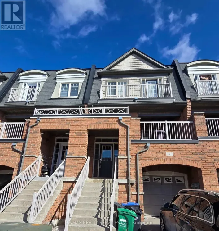 43 SEACHART PLACE, Brampton