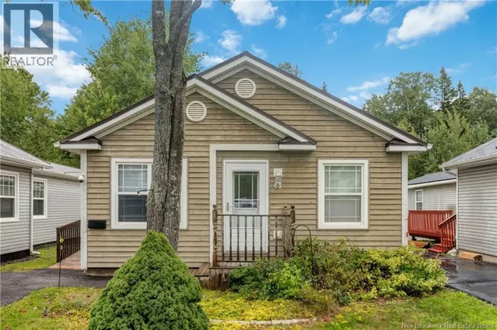 House for sale: 43 Sequoia Drive, Moncton