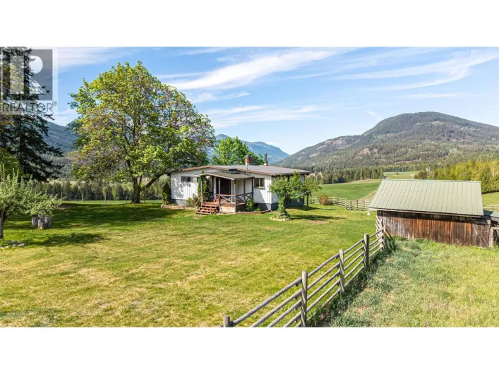 43 Sigalet Road, Lumby