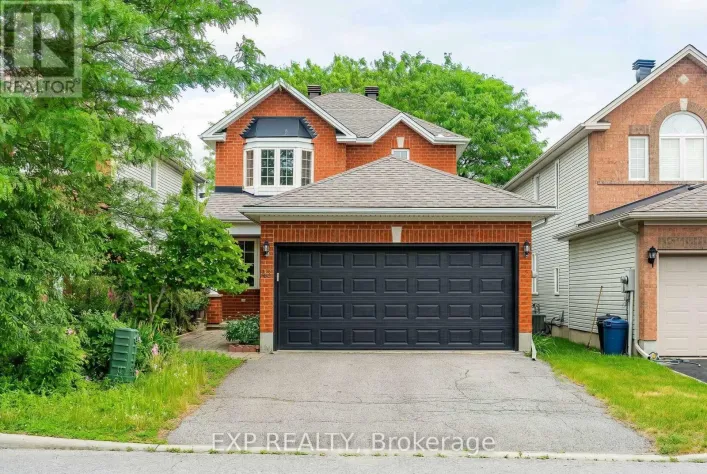 43 TRUMP AVENUE, Ottawa