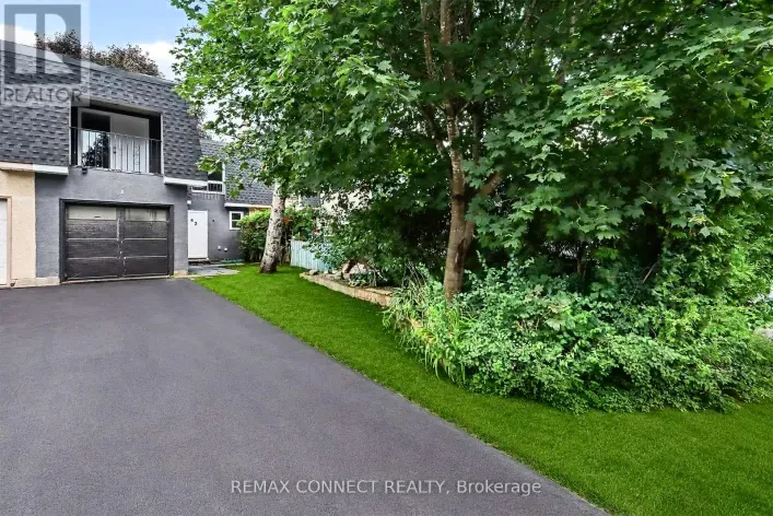 43 TYBALT CRESCENT, Ottawa