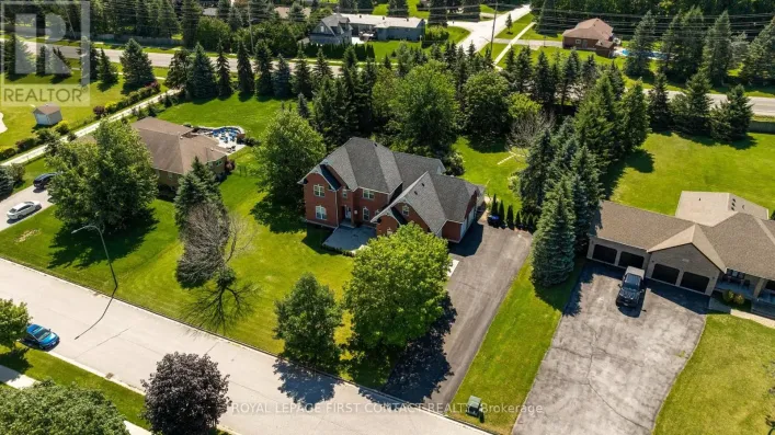 43 VANDERPOST CRESCENT, Essa