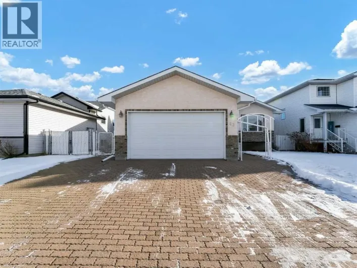 43 Vista Place SE, Medicine Hat