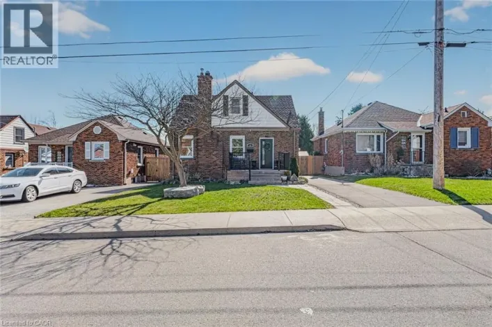 43 WOODBRIDGE Road, Hamilton
