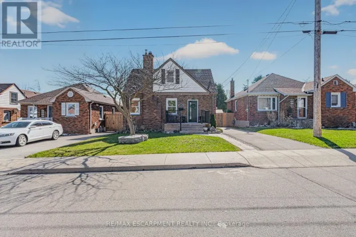 43 WOODBRIDGE ROAD, Hamilton