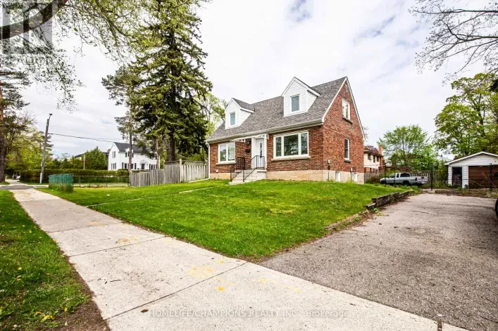 House for rent: 4300 LAWRENCE AVENUE E, Toronto