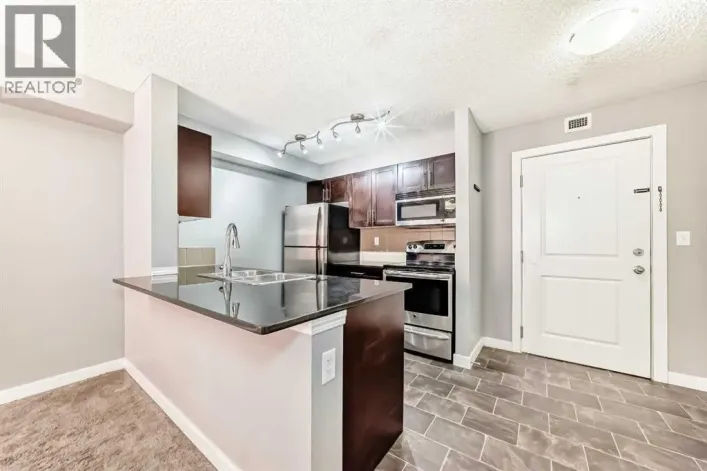 4304, 403 Mackenzie Way SW, Airdrie