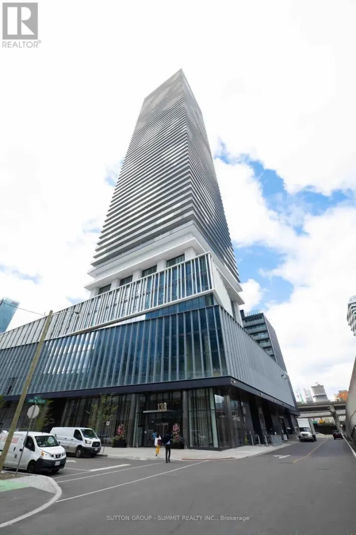 4305 - 138 DOWNES STREET, Toronto