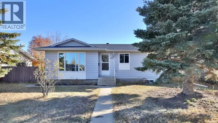 4307 73 Street, Camrose