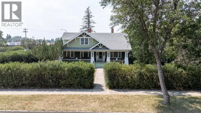 4309 2 Street W, Claresholm