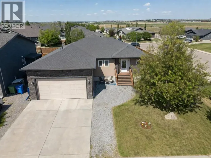 431 Carriage Lane Crossing, Carstairs