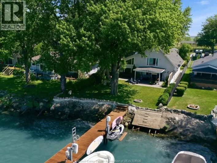 431 CHARRON BEACH, Lakeshore
