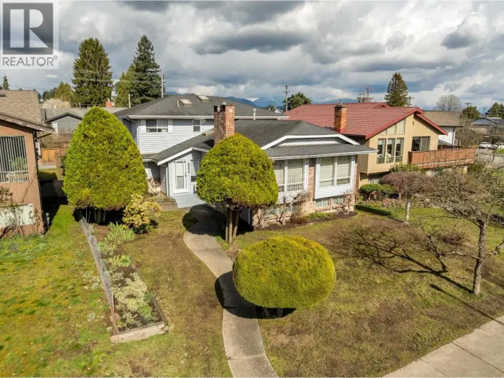 431 GLENBROOK DRIVE, New Westminster