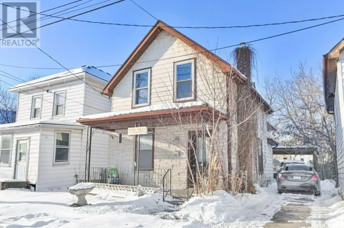 431 MAIN STREET, Deseronto)