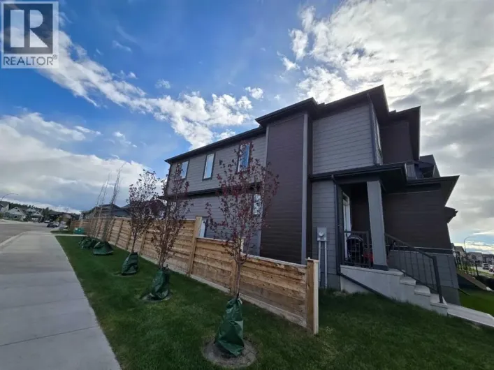 431 Rowmont Boulevard NW, Calgary