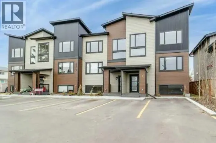 4311 48 Avenue, Sylvan Lake