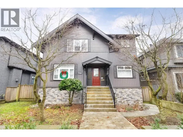 4318 W 11TH AVENUE, Vancouver