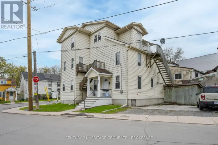 432 BARRIE STREET, Kingston