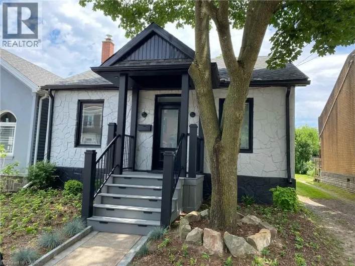 432 BAY Street N, Hamilton