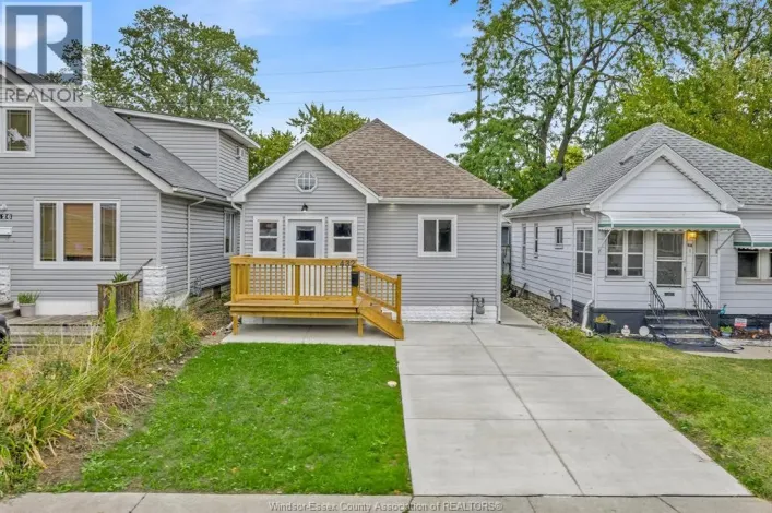432 MCKAY AVENUE, Windsor