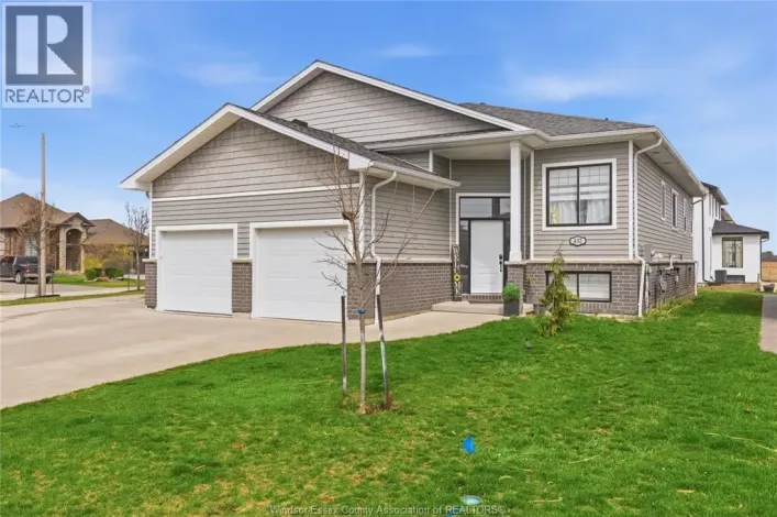 432 ROSEWOOD DRIVE, Lakeshore