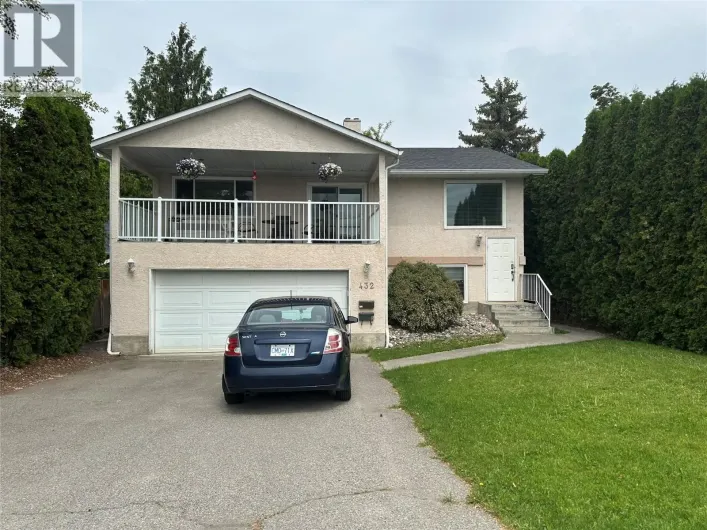 432 Wardlaw Avenue, Kelowna