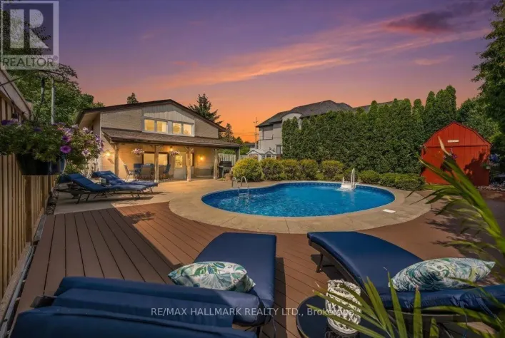 433 SEABOURNE DRIVE, Oakville