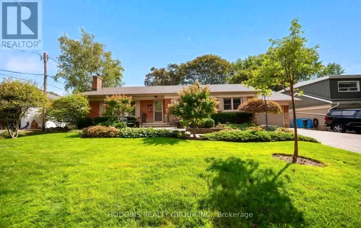 4334 SPRUCE AVENUE, Burlington