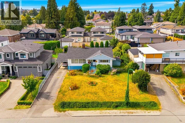 4335 BARKER AVENUE, Burnaby
