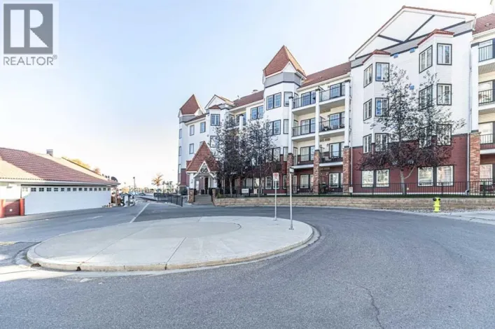 434, 60 Royal Oak Plaza NW, Calgary