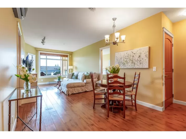 434 8067 207 STREET, Langley