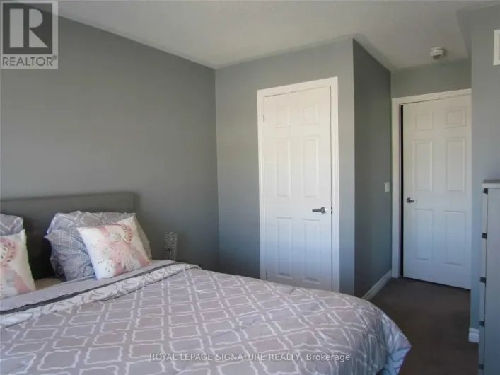 434 ATHABASCA COMMON, Oakville