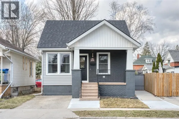 434 GROVE AVENUE, Windsor