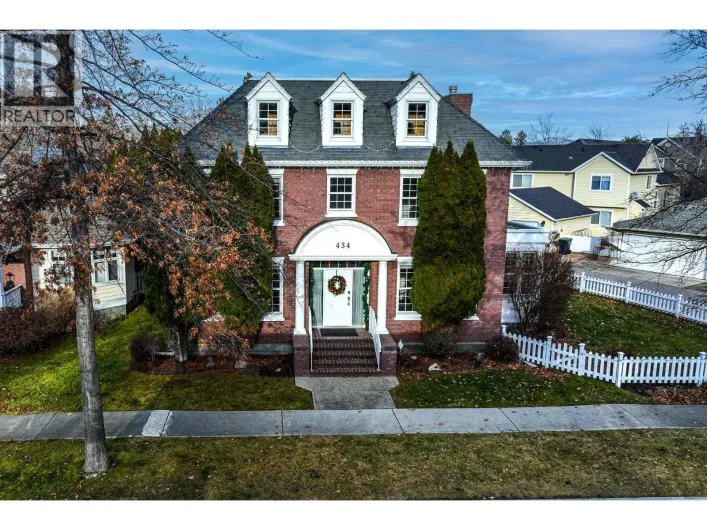 434 Providence Avenue, Kelowna