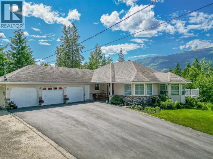 House for sale: 4340 Sederberg Road, Malakwa