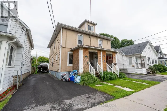 434-436 5TH STREET E, Cornwall