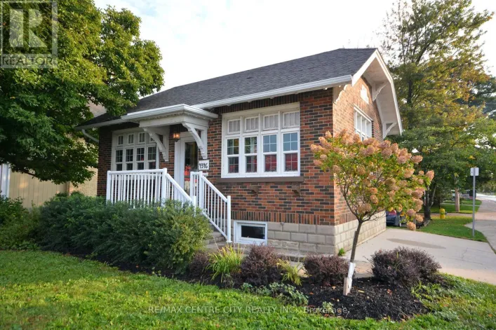 4346 COLONEL TALBOT ROAD, London South