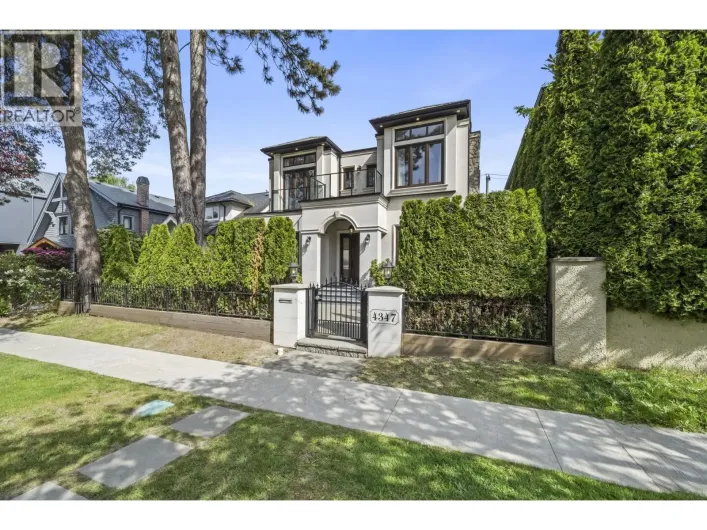 4347 W 9TH AVENUE, Vancouver