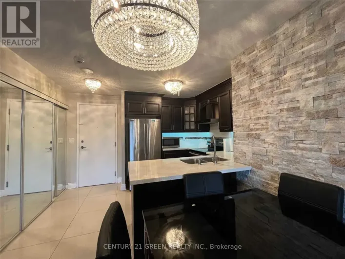 435 - 3888 DUKE OF YORK BOULEVARD, Mississauga