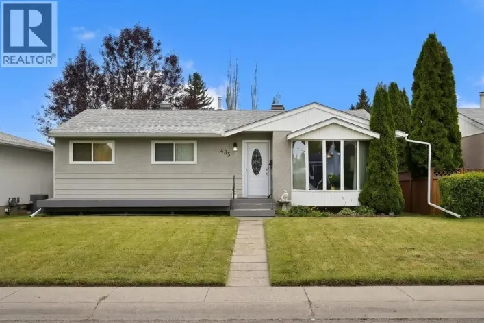 435 88 Avenue SE, Calgary