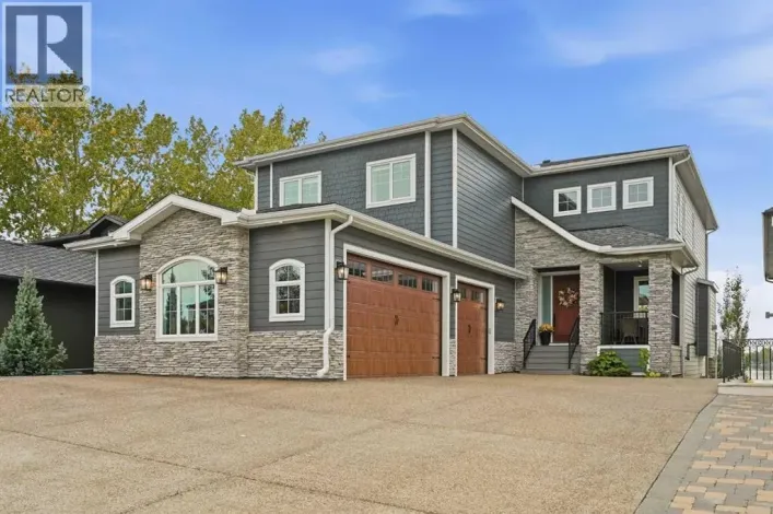 435 East Chestermere Drive, Chestermere