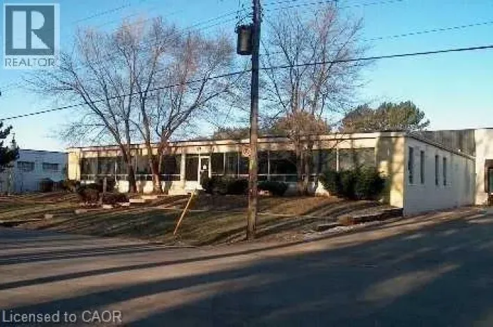 435 ENFIELD Road Unit# A, Burlington