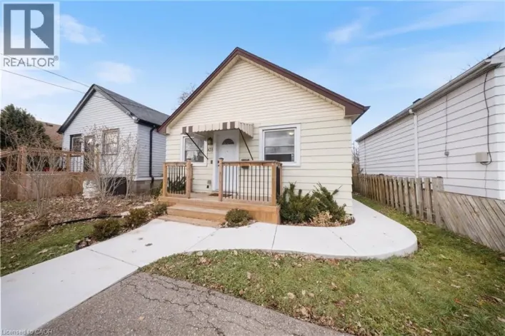 435 WAVERLY Street, Hamilton