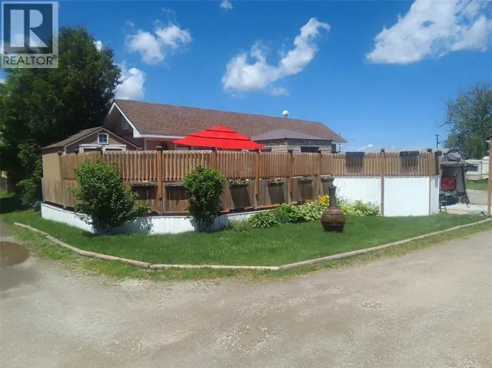 4351 LONDON LINE Unit# 1, Plympton-Wyoming