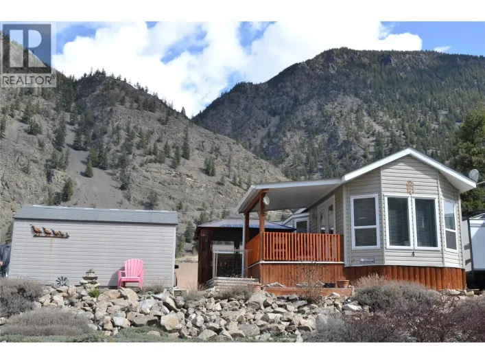 Park Model Mobile Home for sale: 4354 Highway 3 Unit# 4, Keremeos