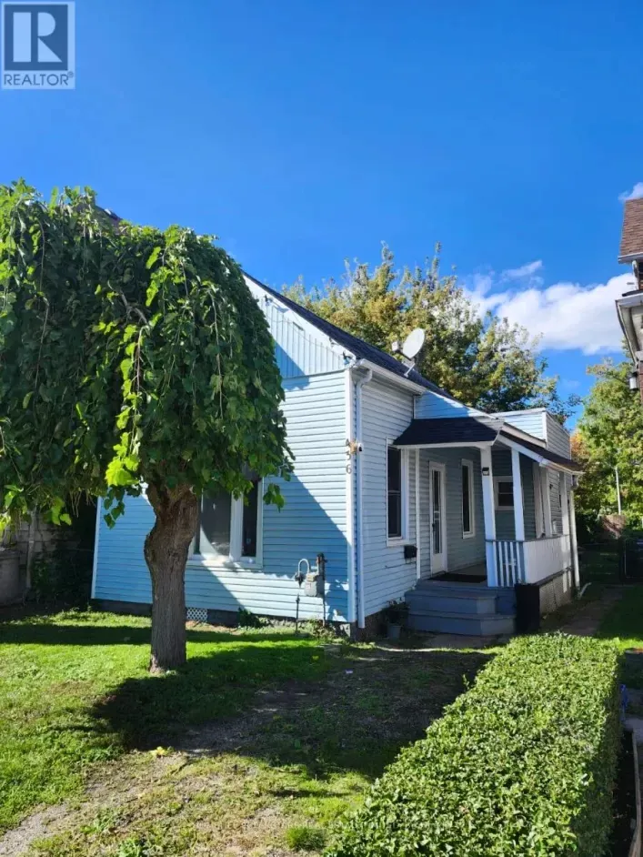 436 ELLIOTT STREET W, Windsor