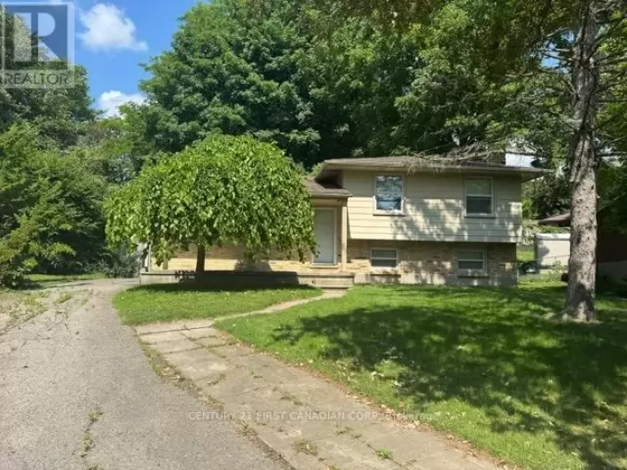 436 RIPPLETON COURT, London North